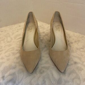 Franco Sarto Women's Cream Suede Pumps